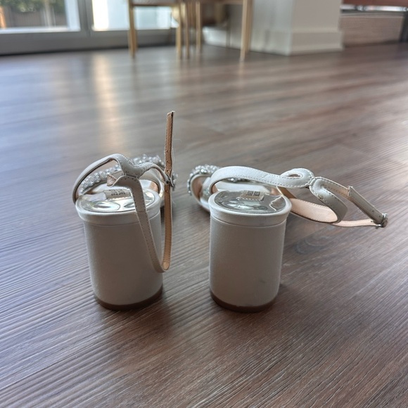 Badgley Mischka Ivory Embellished Heels - Picture 5 of 7